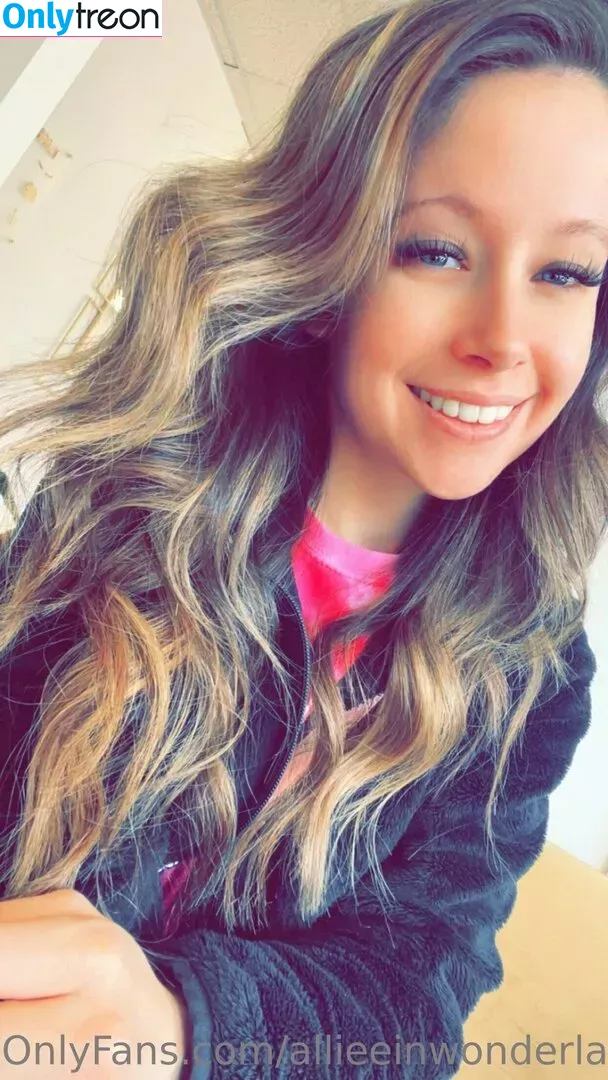 thealliepaigefree nude photo #0099 (alievalery)