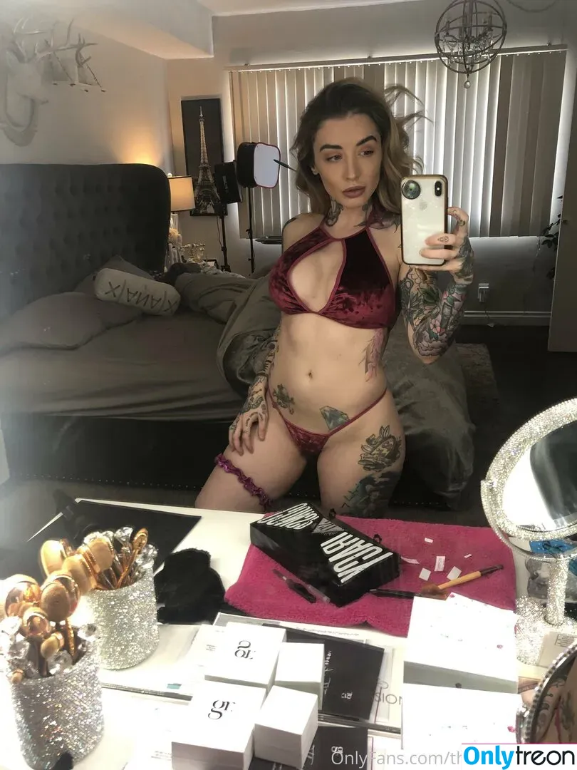 Theamandajean nude photo #0060 (Theamandajean)