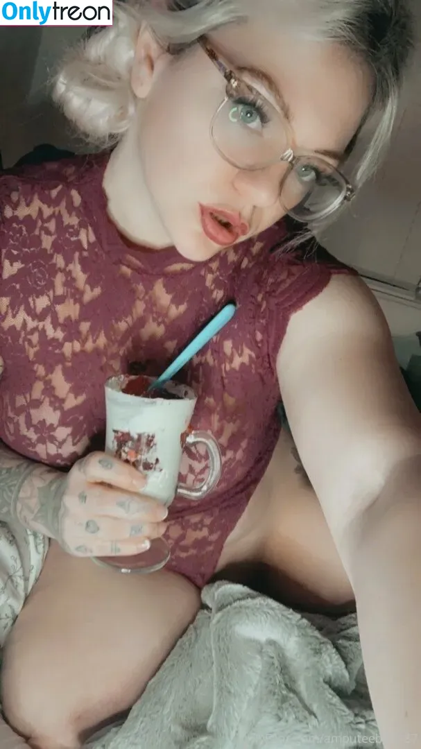 theamputeebitch голая photo #0004 (theamputeebitch)