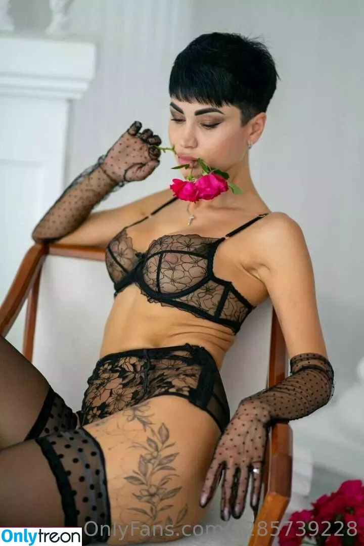 thebaddest_m0mmy nude photo #0021 (thebaddest24)