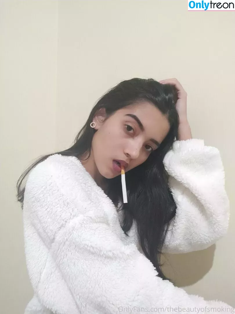 thebeautyofsmoking nude photo #0016 (the_beauty_of_smoking)