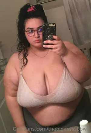 thebigassssbbw1 / thebigglooom nude photo #0033