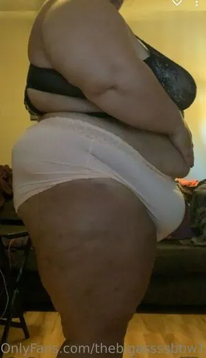 thebigassssbbw1 / thebigglooom nude photo #0039