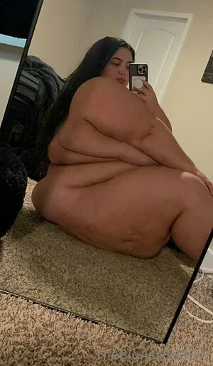 thebigassssbbw1 / thebigglooom nude photo #0077