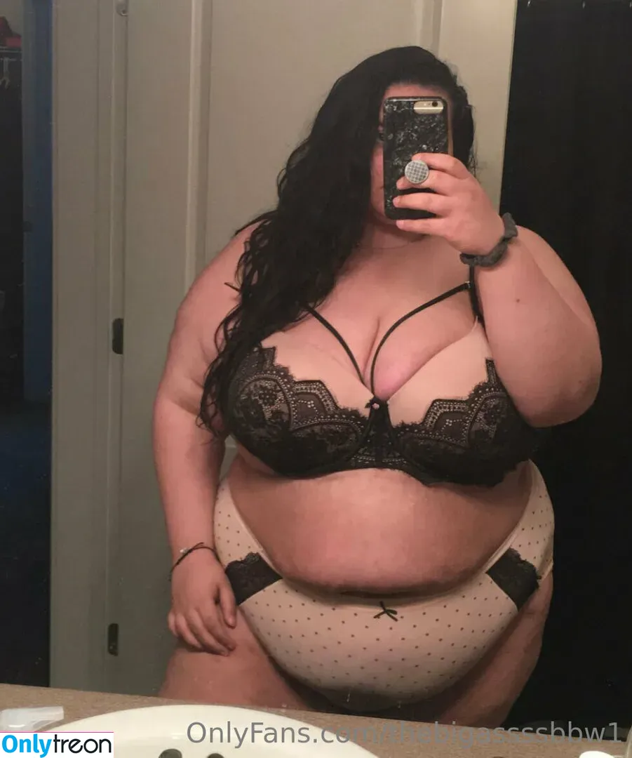 thebigassssbbw1 nude photo #0031 (thebigglooom)