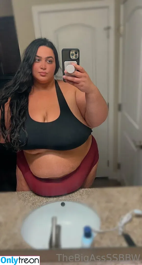 thebigassssbbw1 nude photo #0080 (thebigglooom)