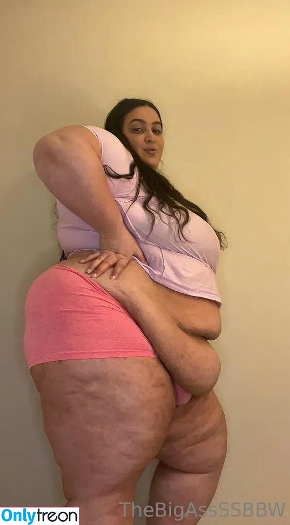 thebigassssbbw1 голая photo #0146 (thebigglooom)