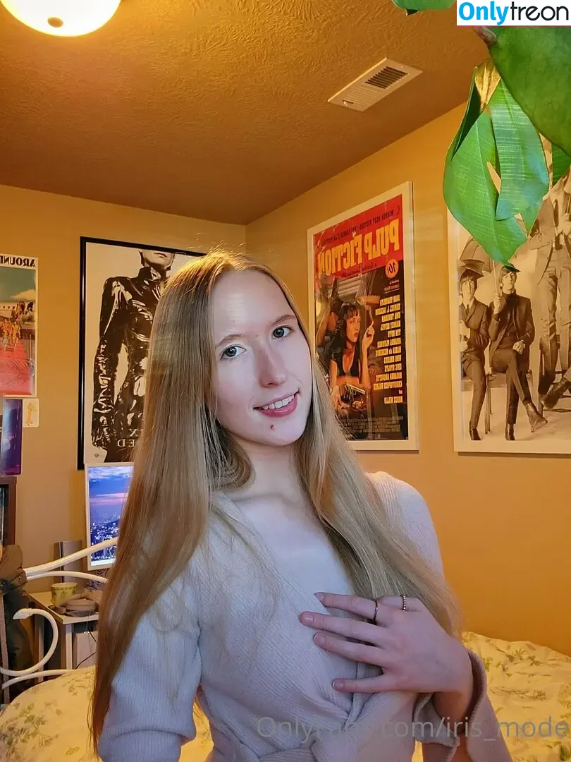thebunnyiris nude photo #0058 (bunnyiris_and_friends / iamthewhiterabbit_ / iris_mode / trinity_mode)