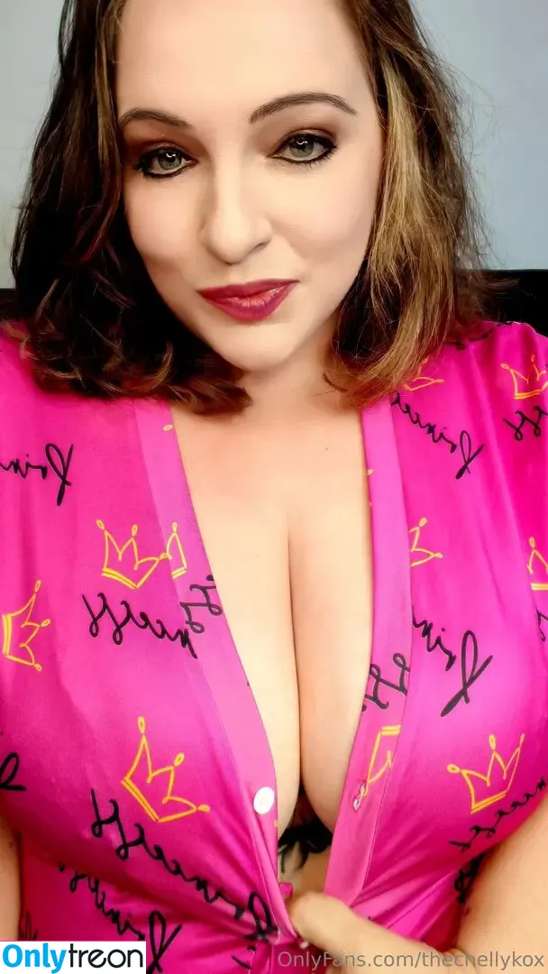 thechellykox nude photo #0284 (thebbwbarbie)