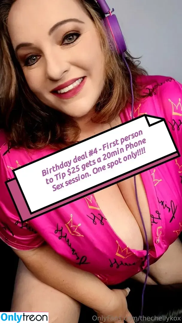 thechellykox nude photo #0291 (thebbwbarbie)