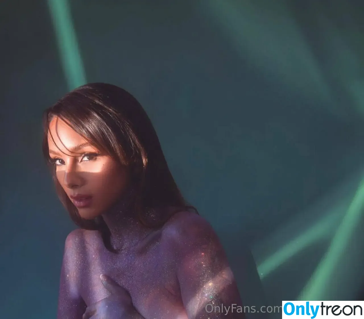 Thecleopetra nude photo #0016 (cleokinnaman)