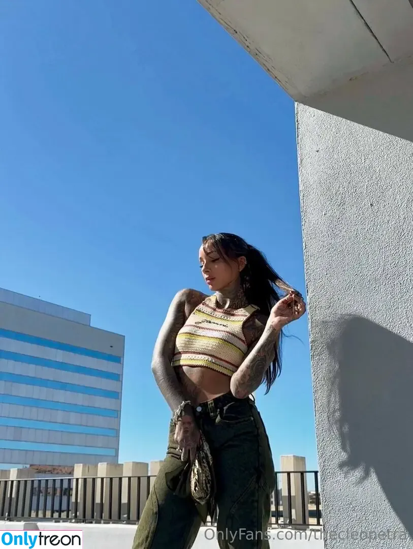 Thecleopetra nude photo #0023 (cleokinnaman)