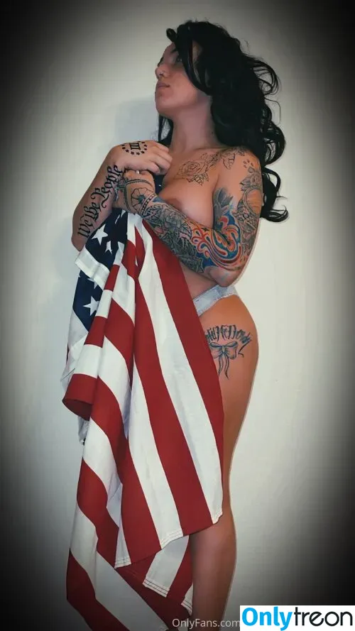 theconservativebarbie nude photo #0002 (omfg.its.barbie)