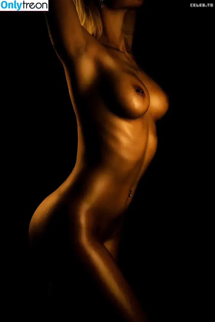 Thecurvy.one nude photo #0090 (thecurvy_one)