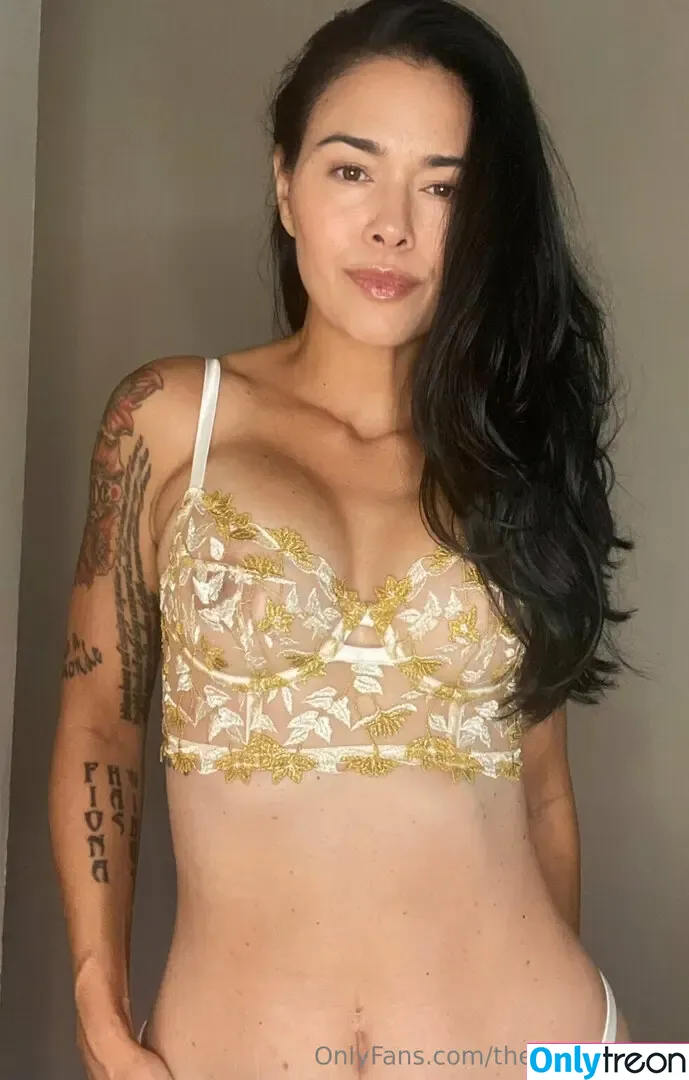 thedanavespoli nude photo #0259 (realdanavespoli)