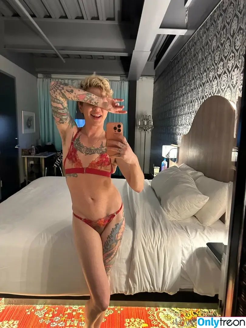 thedannygoldexperience nude photo #0099 (timcunninghamart)