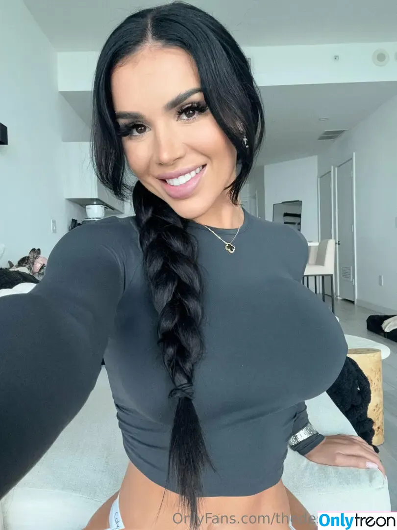 thedesireedesire голая photo #0040 (thedesireedesire)