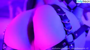 thedissounds / thesounds nude photo #0037
