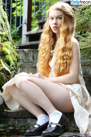  nude photo #0011