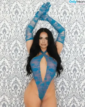Theeepamelaa / Latina Model / hotpamelaa фото голая #0001