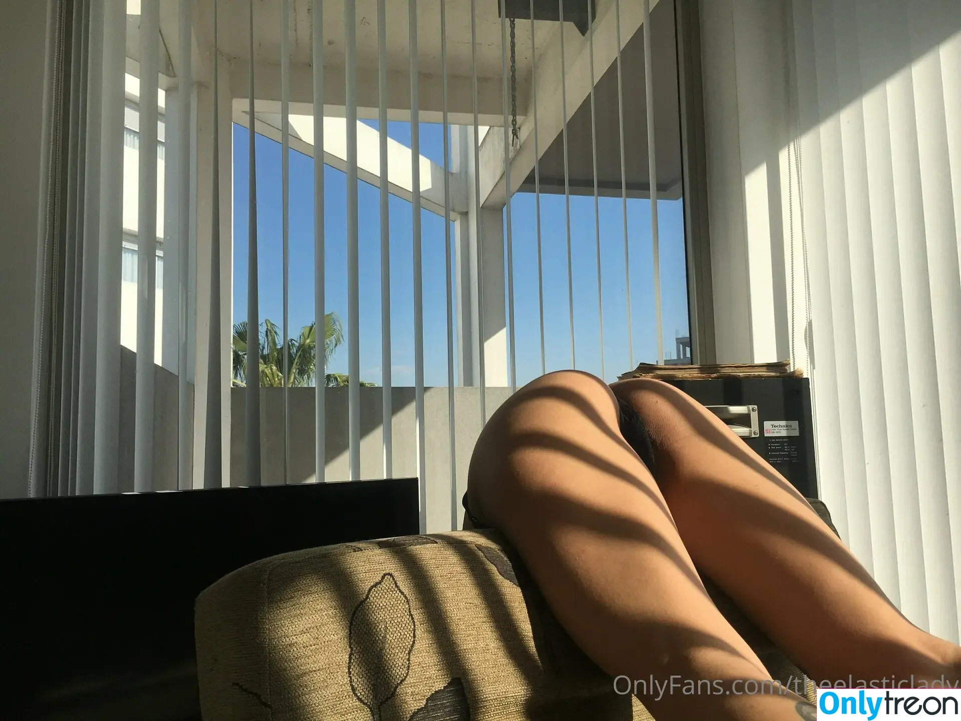 theelasticlady голая photo #0024 (theladyleshea)