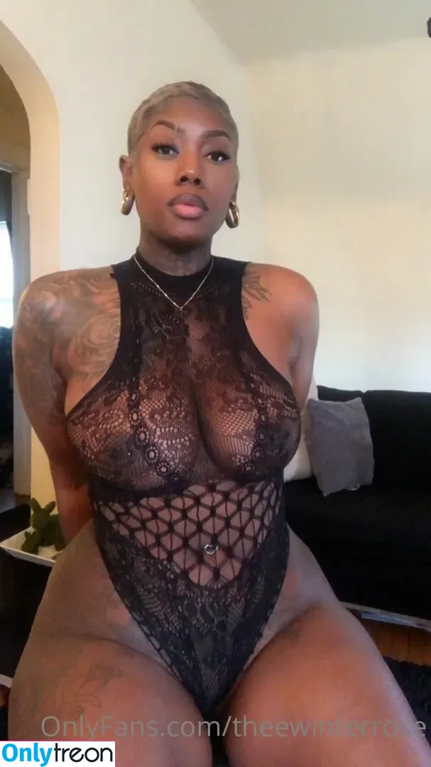 TheeWinterRose nude photo #0034 (AubreyRose)