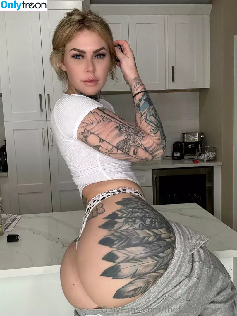 Thefemalebossofficial nude photo #0042 (thefemalebossrl)