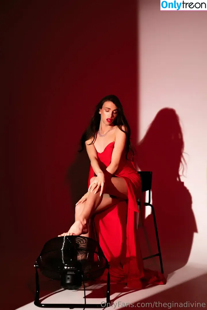 theginadivine nude photo #0130 (theginadivine.official)