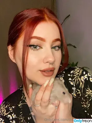 thegingerkay / TheDoublePlaye / livelikeadaylily nude photo #0105