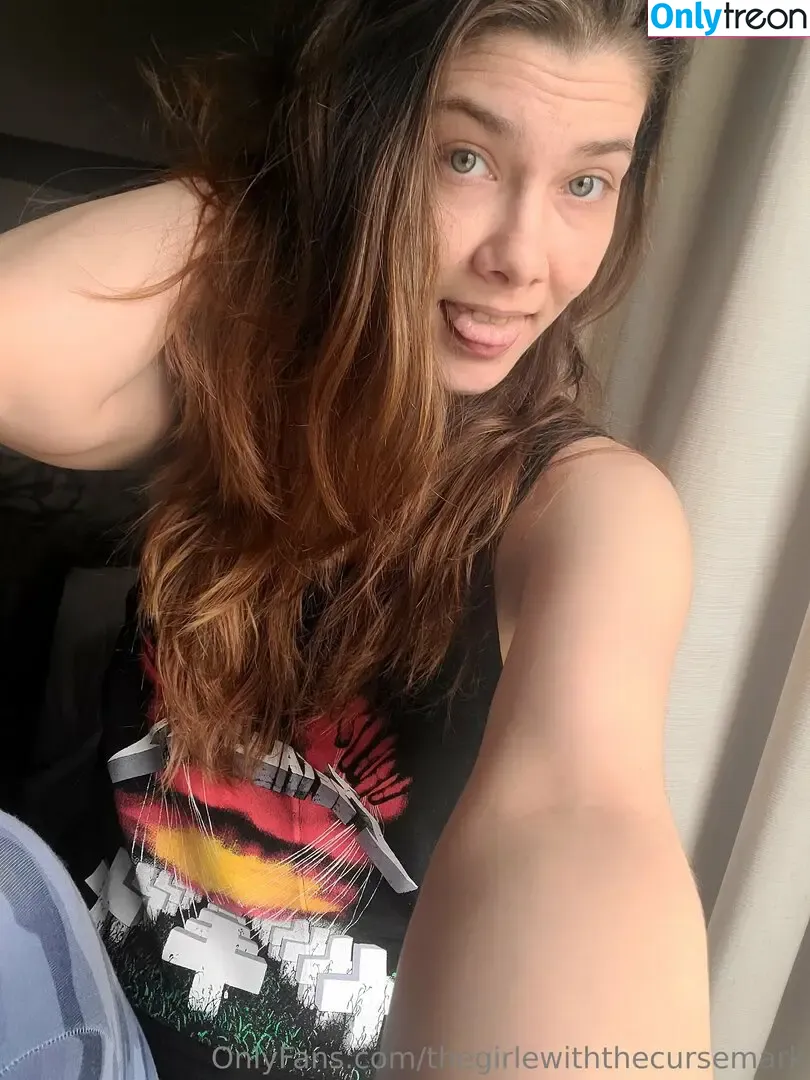 thegirlewiththecursemark nude photo #0106 (thegirlewiththecursemark)