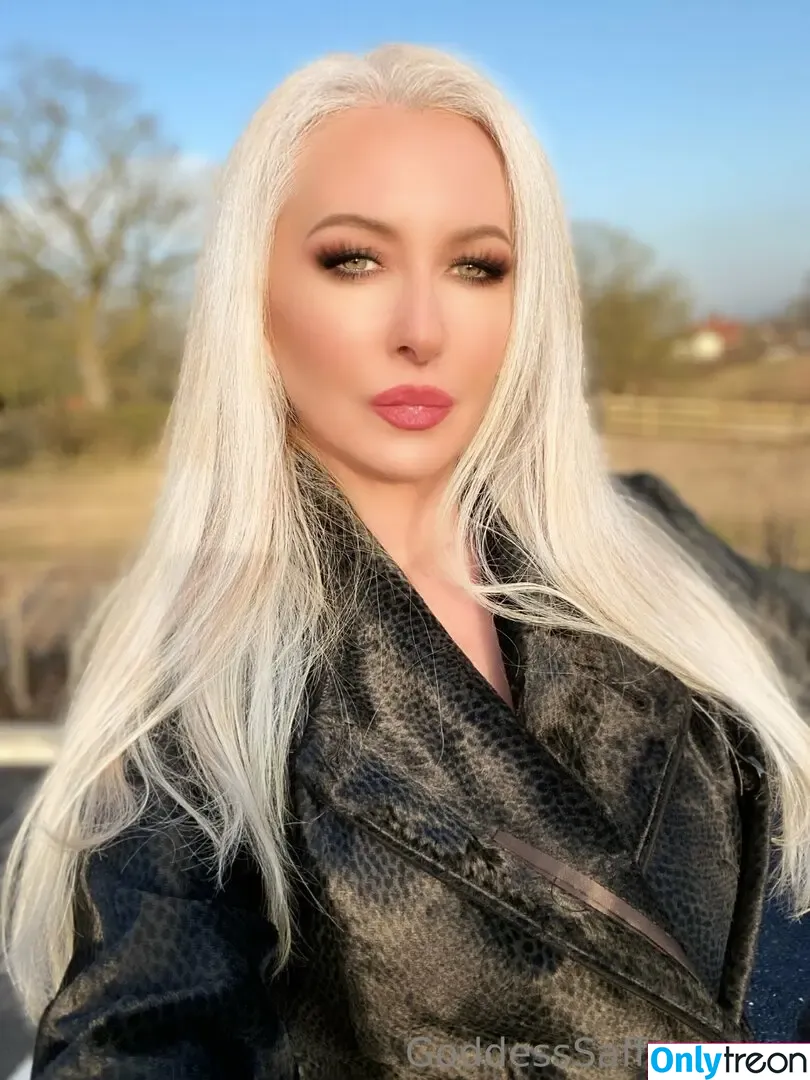 thegoddesssaffron голая photo #0027 (elfernandosez)