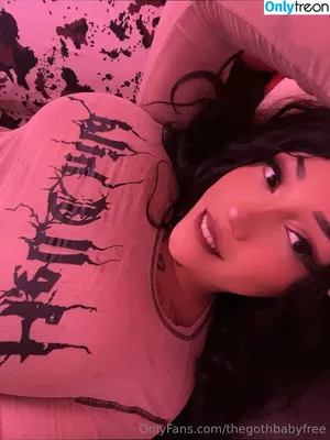 thegothbabyfree / thegothbabyy nude photo #0002