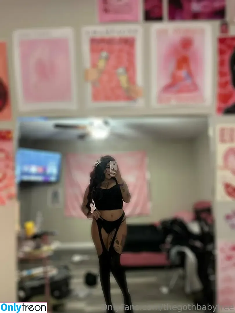 thegothbabyfree nude photo #0023 (thegothbabyy)