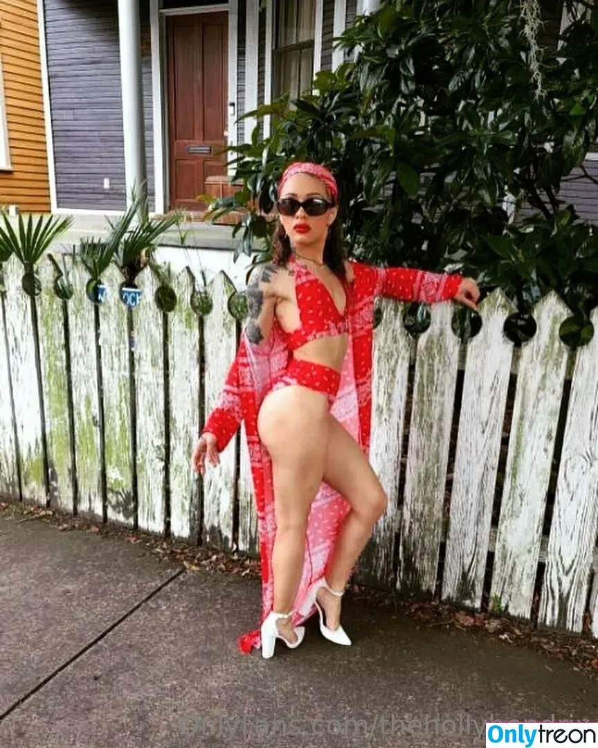 thehollyhendrix голая photo #0002 (itshollyhendrix)