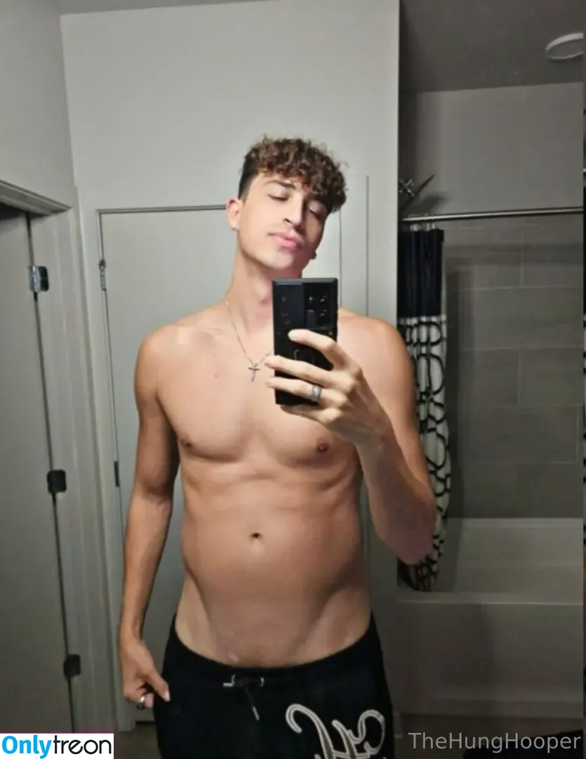 thehunghooper nude photo #0100 (hung_huge)
