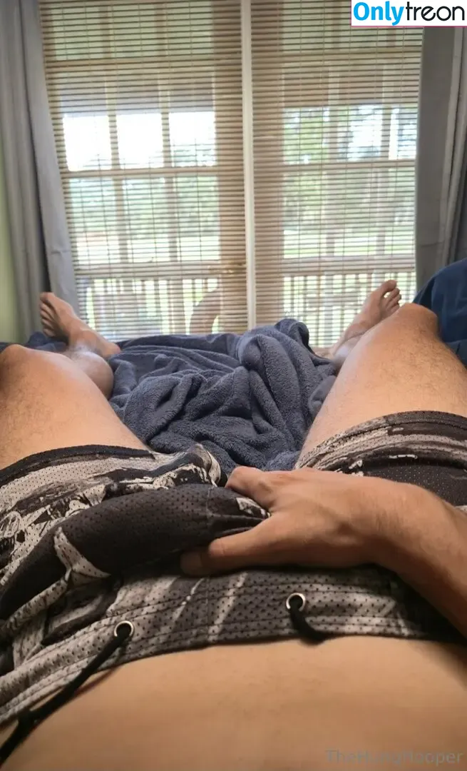 thehunghooper nude photo #0102 (hung_huge)