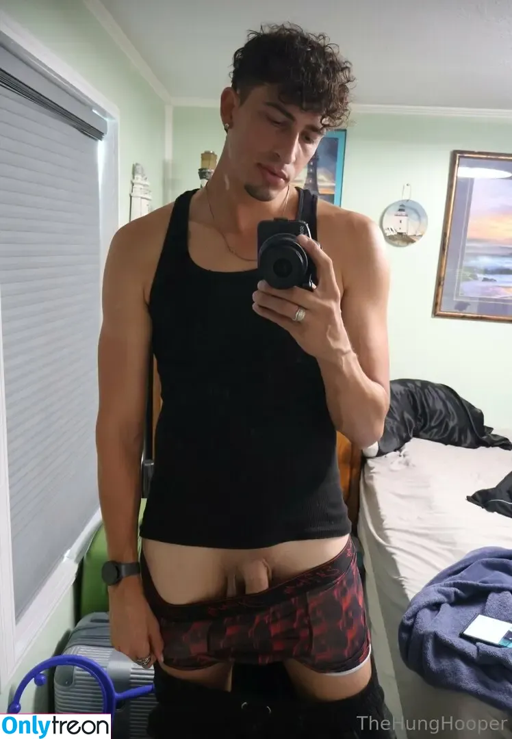thehunghooper nude photo #0117 (hung_huge)