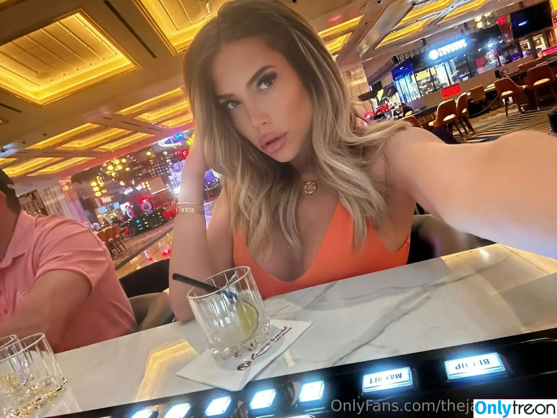thejaclyntaylor nude photo #0020 (thejaclyntaylor)