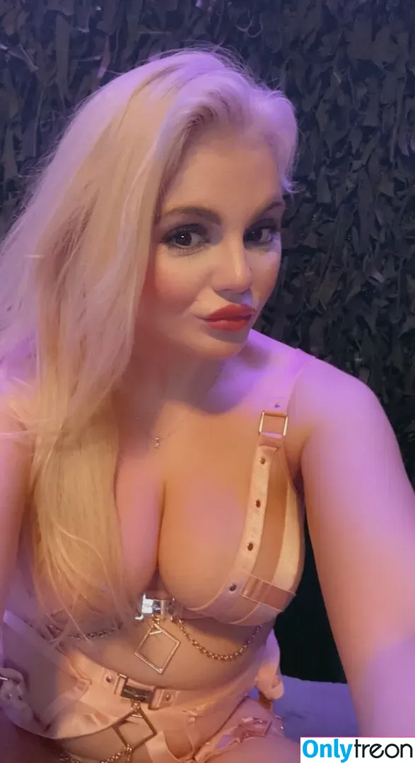 thekatyjayne nude photo #0005 (thekatyjayne)