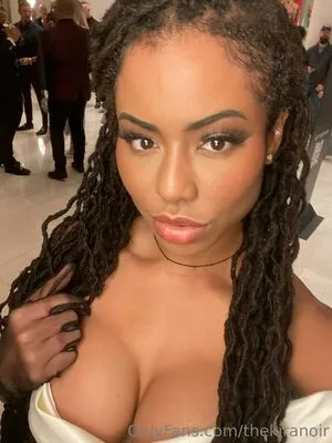 thekiranoir / thekiranoirgram nude photo #0112