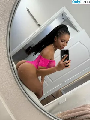 thekiranoir / thekiranoirgram nude photo #0300