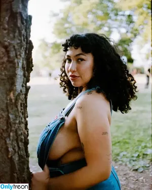 theleogod / ashley.emiko / ashleyemiko_ nude photo #0034