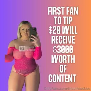 theoliviaskies / thelivingkendoll nude photo #0110