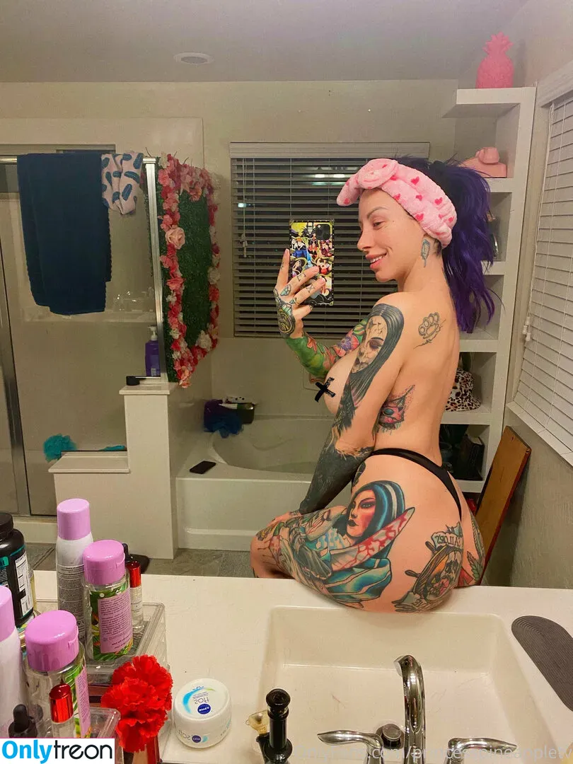 theonlinegirlfriend nude photo #0032 (wildaboutpineapple)