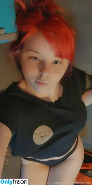  nude photo #0002
