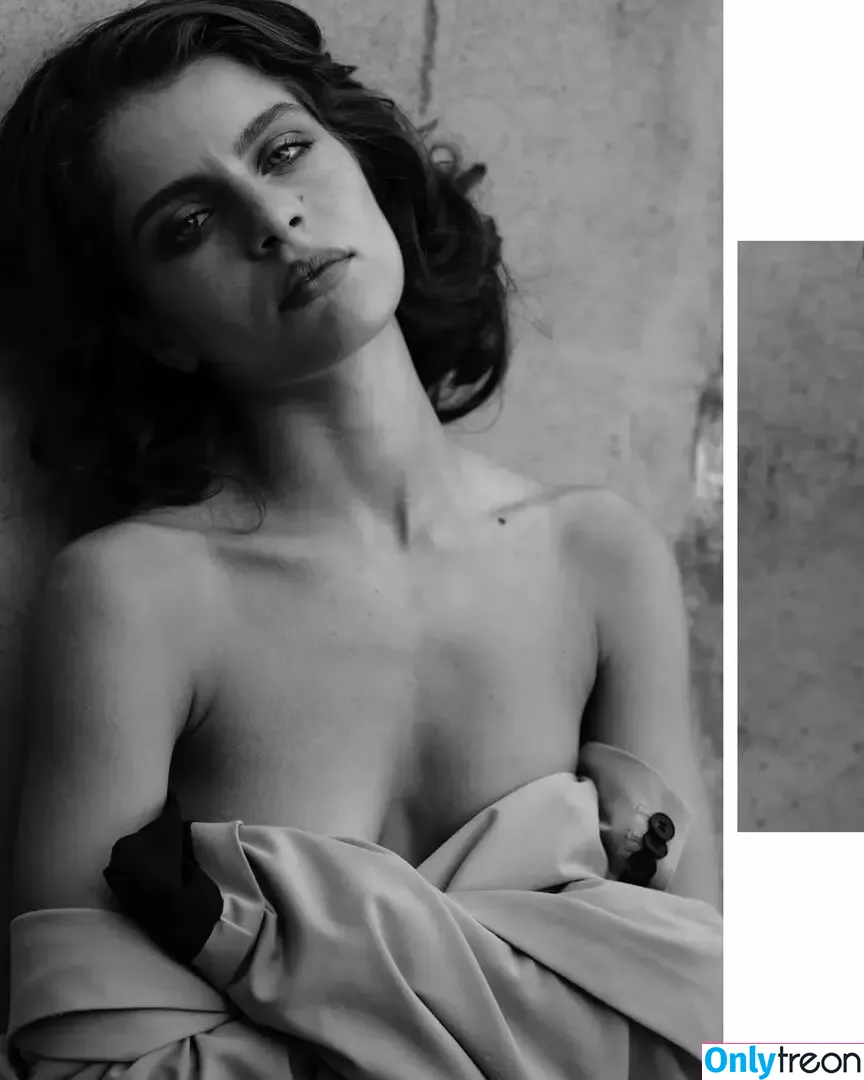 Theopisti Pourliotopoulou голая photo #0044 (theopisti_p)