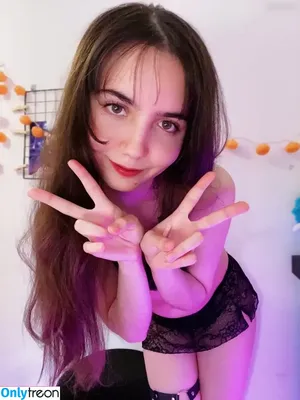 ThePianoDragon_ / PianoDragon_OF / thepianodragon / thepianodragon_twitch фото голая #0639