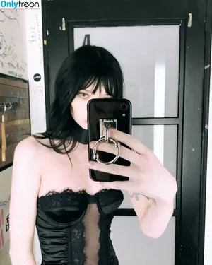 Theravenlissette / ravenkitten nude photo #0004