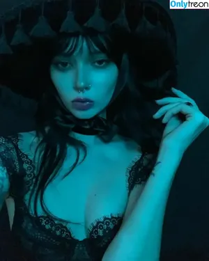 Theravenlissette / ravenkitten nude photo #0015