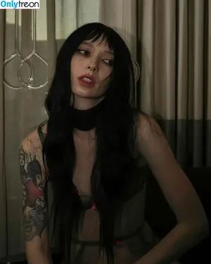 Theravenlissette / ravenkitten nude photo #0045